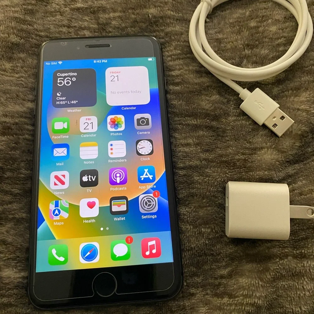 Apple iPhone 8 Plus 64GB unlocked